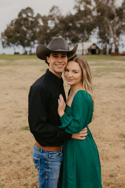 country western engagement photo inspiration