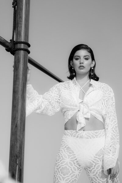 Honeymoon Portrait fotografiert von der Hochzeitsfotografin Sarah Biebl 