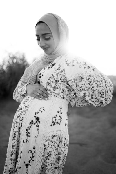 golden hour beach maternity session at Lake Erie Cleveland, Ohio