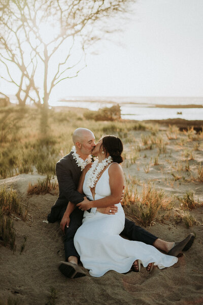 thewanderingb-hawaii-elopement-photographer-97