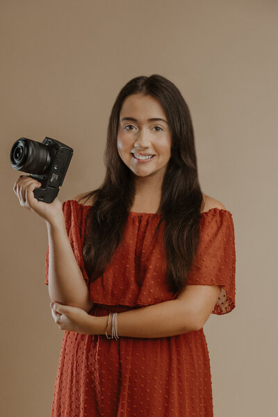 woman smiling at the camera