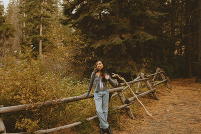 senior portrait at pittock mansion in portland, oregon