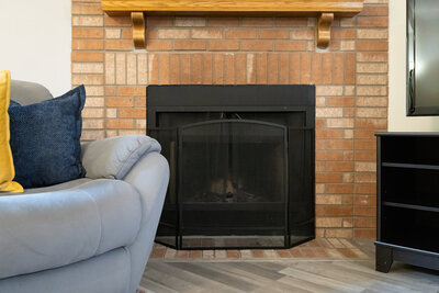 81 McCrimmon living (6)