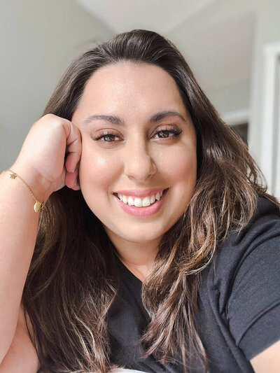 Headshot of Lena Gosik-Wolfe, brand strategist for women entrepreneurs