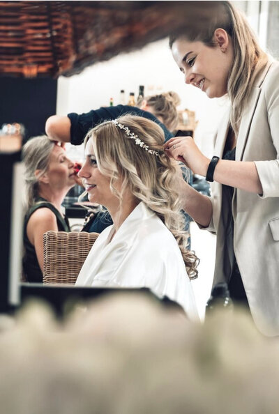 salon voor (bruids)kapsels en visagie