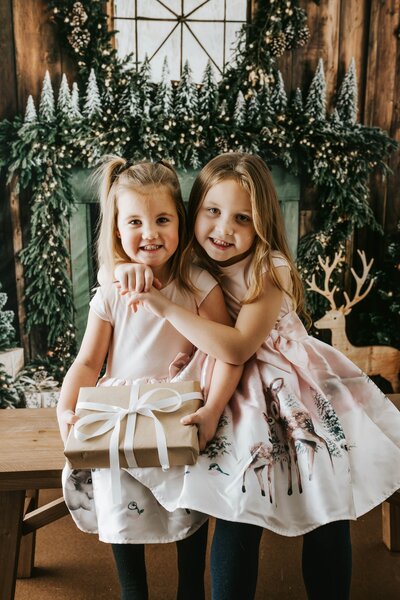 laluzstudios-houghfamily-Christmas202511-min