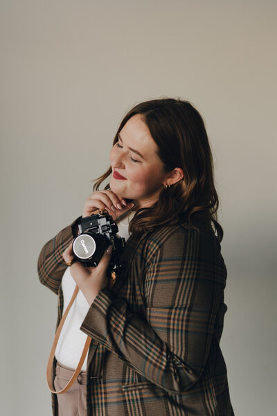 Sarah Kay Photography is a Georgia based destination wedding photographer.