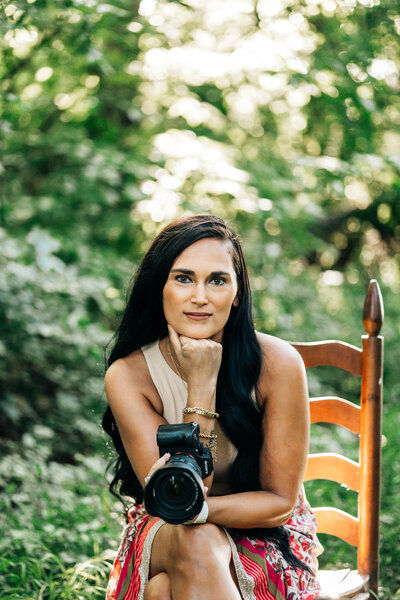 Portrait of Billie Jean Sowell, owner and photographer at Photography By Billie Jean.  A Kentucky based photographer specializing in weddings, families, seniors, maternity and newborn photography.