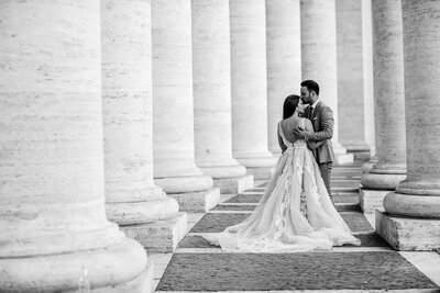 Grand exit of a happy couple at River Oaks Country Club 