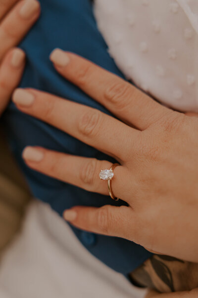 delicate wedding photos