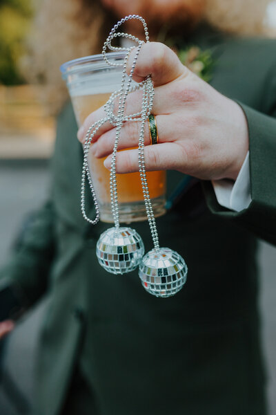 photographers in lancaster wedding portraits ideas fun wedding photos couples photos Lancaster Pennsylvania wedding venue joyful fun wedding photos photo by Emily Avila, the anti-awkward, fun-loving, love-affirming wedding photographer of Central Pennsylvania disco ball wedding favor
