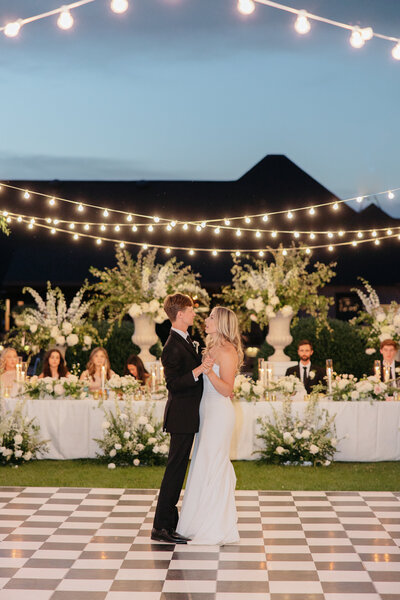 First Dance Couple | Bella Fleur