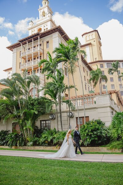south-florida-bride-groom-walking