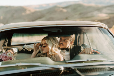 bannockburn-wedding-shoot-with-vintage-car