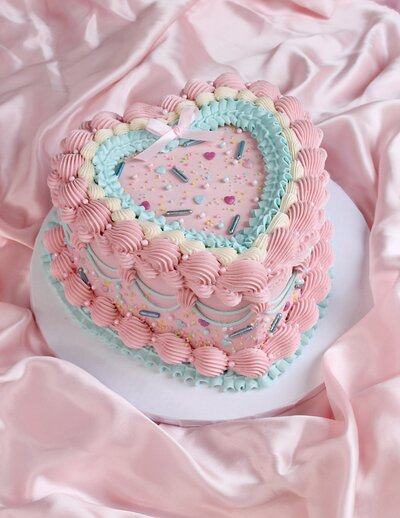 Crybaby Lambeth Cake