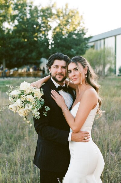 wedding couple under huppa