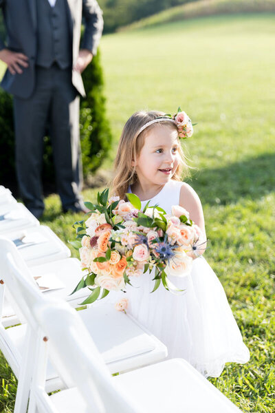 Stone-Manor-Country-Club-Maryland-wedding-florist-Sweet-Blossoms-flower-girl-headband-Darling-Photographers