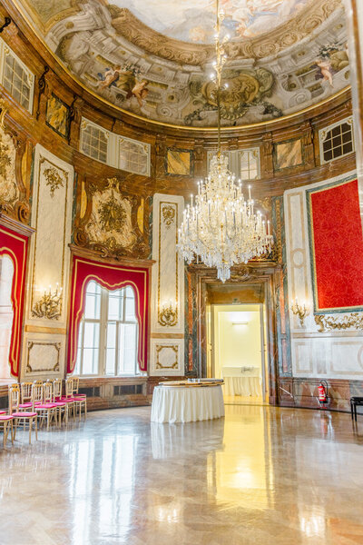 Oval Room at the Palace Daun Kinky Vienna