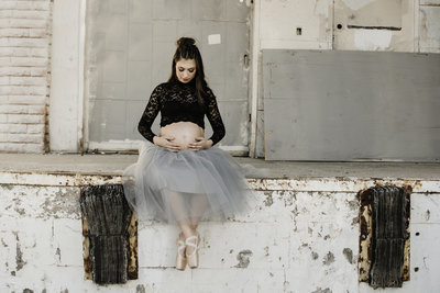 Ballet Inspired Maternity Shoot 2