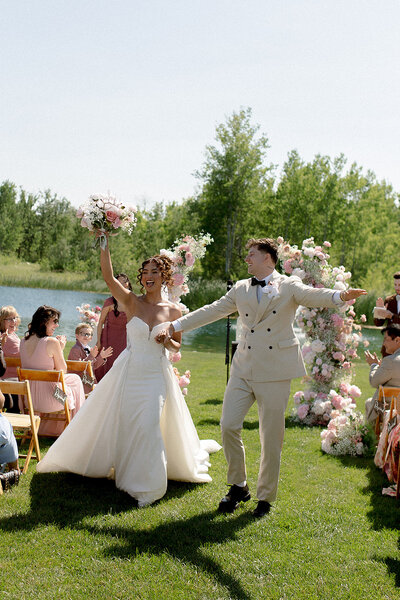 Weddings at The White Poplar, Manitoba Wedding Photographer, Winnipeg Ceremony Space, Winnipeg Wedding Photography