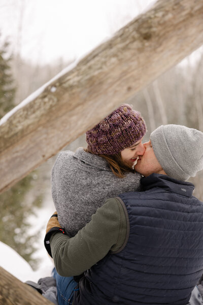 01.03.25_Ashley&Teddy_EngagementShoot_Highlights-40