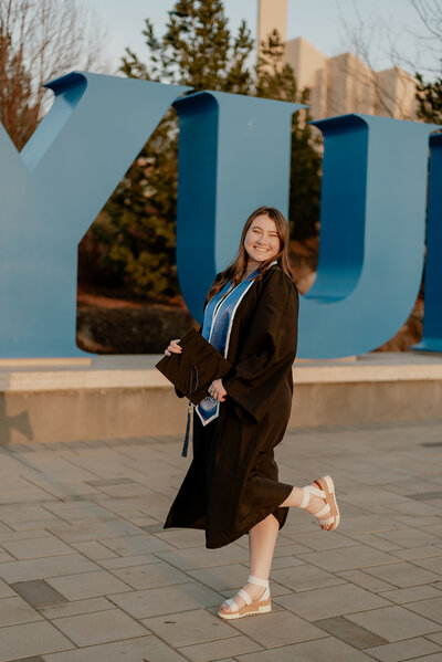 MeganGradPreviews_MCZPhotography-12