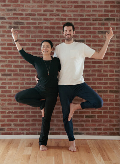 Two BIPOC yogis