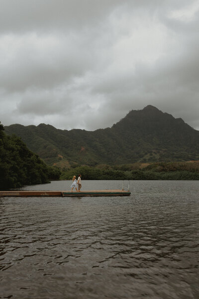 A destination elopement with the mountains as a backdrop