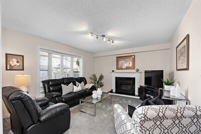 615 Oxbow family room (1)