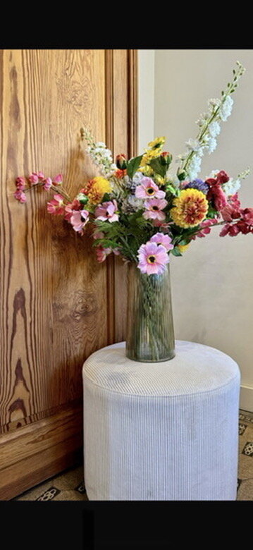 Boeket bloemen Tilia wild