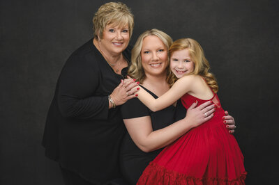 Capture your senior’s unique personality with custom portrait sessions, including professional headshots, by Leslie Q Photography. Offering personalized teen and senior photography in both studio and outdoor settings. Serving New Carlisle, LaPorte, South Bend, and surrounding areas.