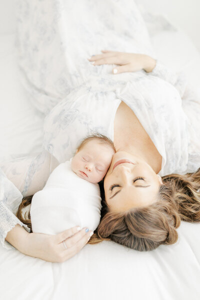 Best Newborn Photographers in Cleveland and Akron Ohio