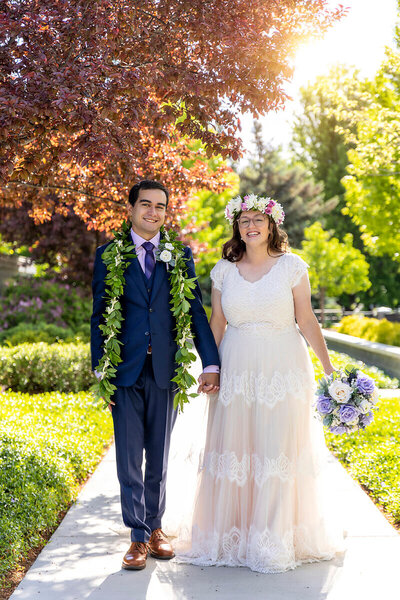 Spring Wedding couple photos in Spokane