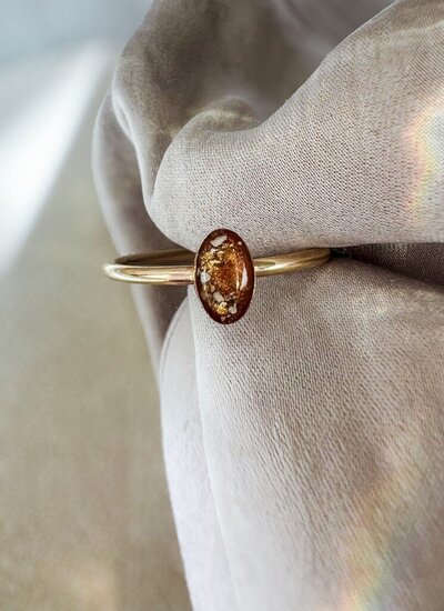 RING OVAAL BRONS