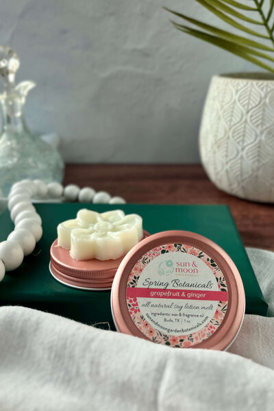 sun-and-moon-garden-botanicals-spring-711