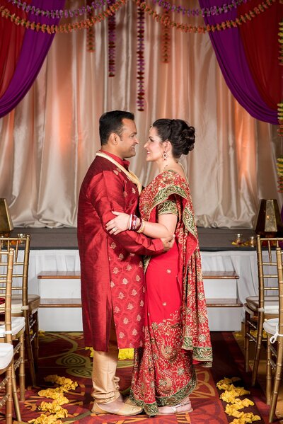 Elegant Hindu Wedding Ceremony under Mandap