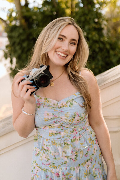 bree and jake tacoma-sneaks-Annie Ritter-Jones Photography-9