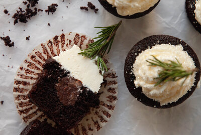 chocolate-and-peppermint-cupcakes-1
