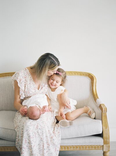 best-northern-virginia-newborn-photographer-studio-photo11