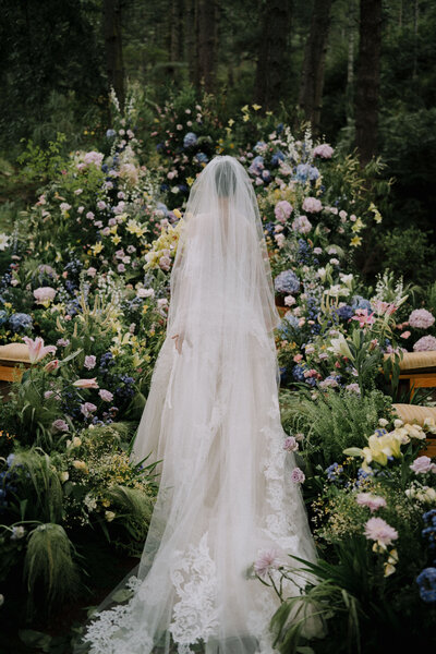 Outdoor couple wedding