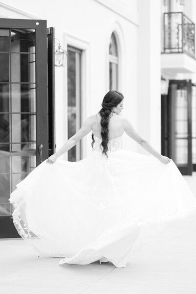 Chateau-des-Fleurs-wedding-bridal-portrait-14