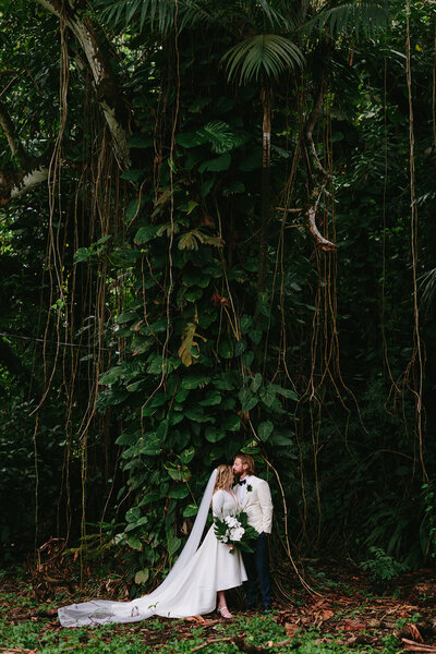 Maui Love Weddings and Events Maui Hawaii Full Service Wedding Planning Coordinating Event Design Company Destination Wedding 13
