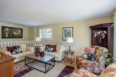 774 Downview living room (1)