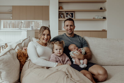 Brisbane family newborn photo, in-home lifestyle newborn photos