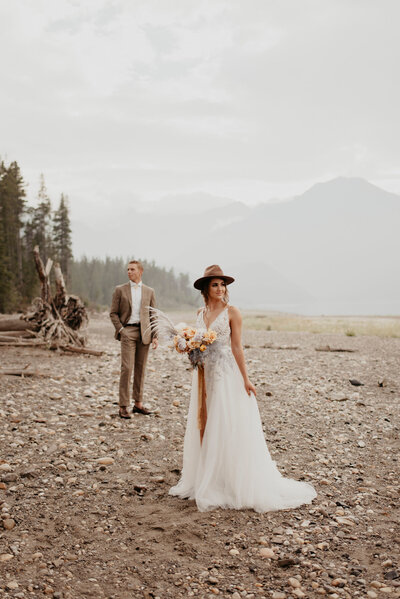 Bold colour palette of lavender and tangerine captured by Kelsey Vera Photography, intimate and romantic wedding photographer in Airdrie, Alberta. Featured on the Bronte Bride Blog.