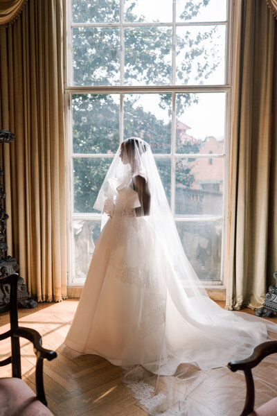 annemariedeale_washingtonian_AH-73