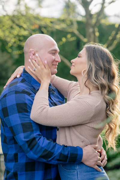 engagement portrait seattle waterfront