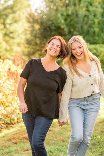 Senior Photo with mom