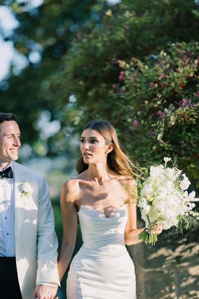 Bride and groom at Greystone Mansion wedding