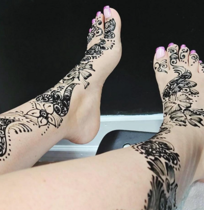 henna feet1